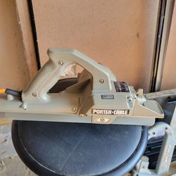 Porter-Cable Model 126 Porta-Plane handheld power planer. 