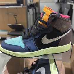 Air Jordan 1 retro high og gs size 5y