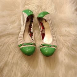 Tahari Flats Size 9.5 New