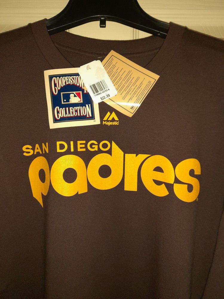 *"MAJESTIC" / 'San Diego Padres ⚾️ BaseBall' ~ Tony Gwynn #19 / Crew-Shirt / Men'z / Size = 2xL / (NEW) !*