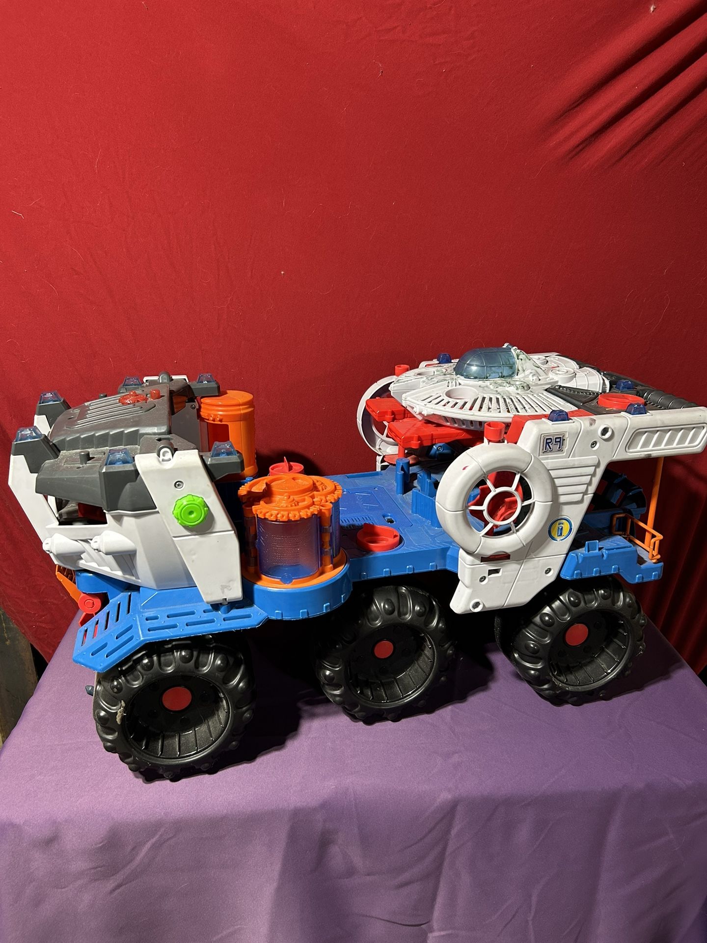 Imaginext Battle Rover Supernova Spaceship