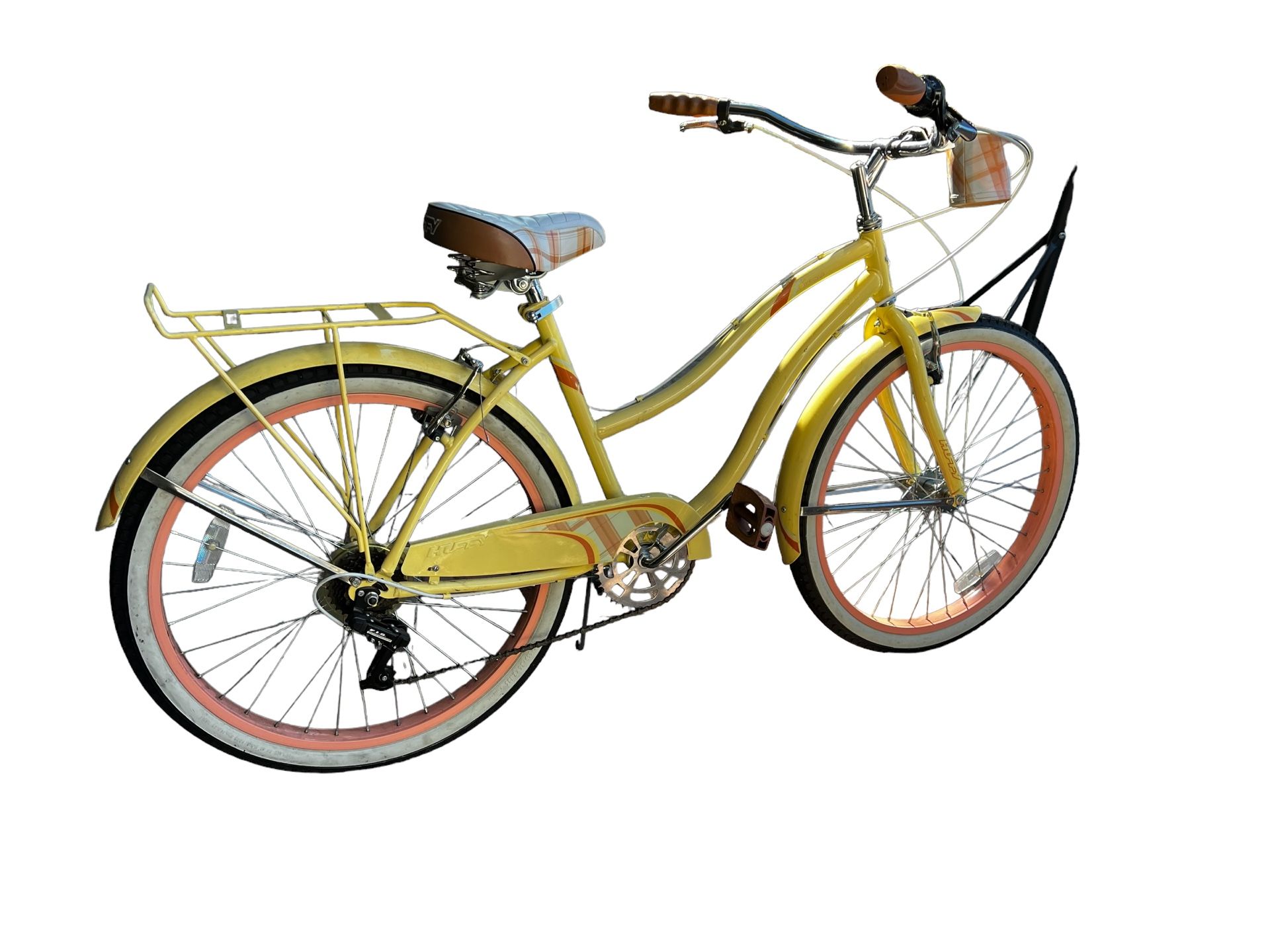 Yellow Fresno Cruiser With Fenders 7 Speed Huffy