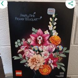 Brand new  Lego pretty pink flower bouquet