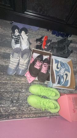 Sneakers (Jordans)
