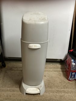Diaper Genie 