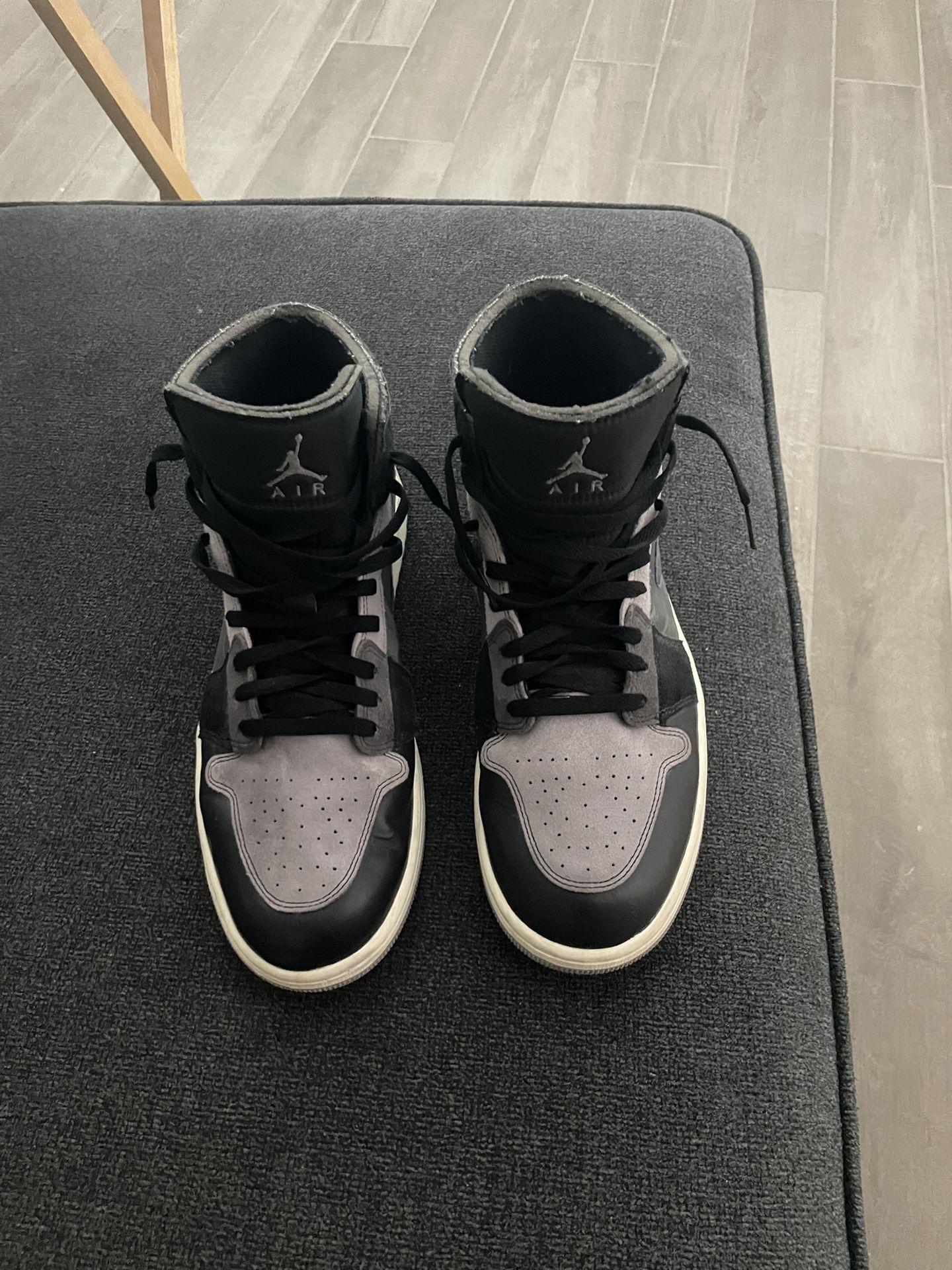 Air Jordans grey size 13