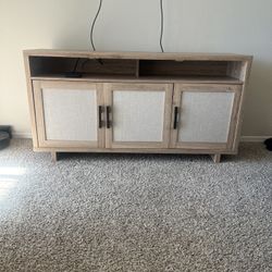 TV Stand / Media Console