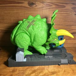 Hot Wheels Track Builder Connectible Dinosaur Triceratops 2018 Used
