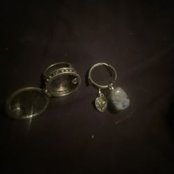 LOT: XL Poison Locket Ring And A Sodalite Gemstone+❤️Pendant Keychain!