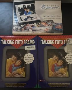 Lot of 3 Vintage Recordable Talking Photo Frames & Photo Album