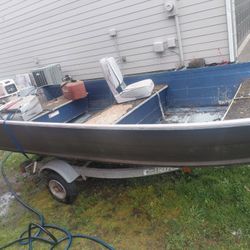 14ft Boat With Trailer