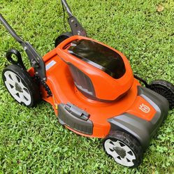 HUSQVARNA 40v MOWER