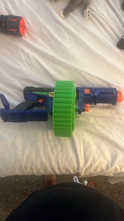 Dart zone magnum dart blaster