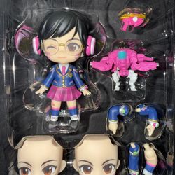 Overwatch DVA Nendoroid (Academy)