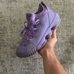 Lebron 16