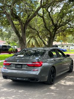 2017 BMW 750i