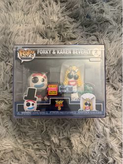 Funko Pop SDCC 2026 Forky & Karen Beverly Toy Story LE 3500 with Protector.