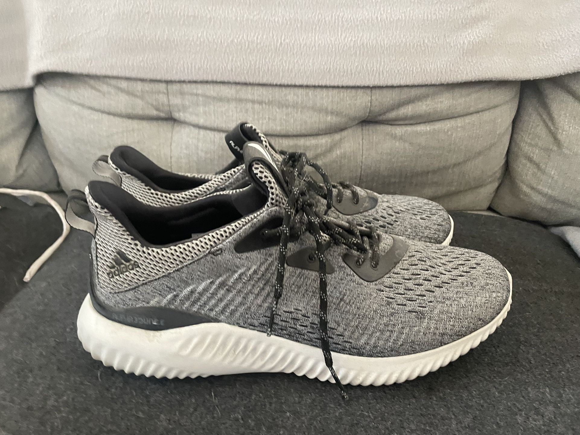 Men’s Adidas Alphabounce 3 (size 11)
