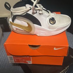 Boys Basketball Shoes