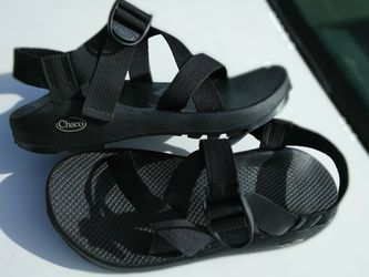 New Chaco Black Men's 9 Sandles