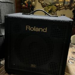Roland KC350