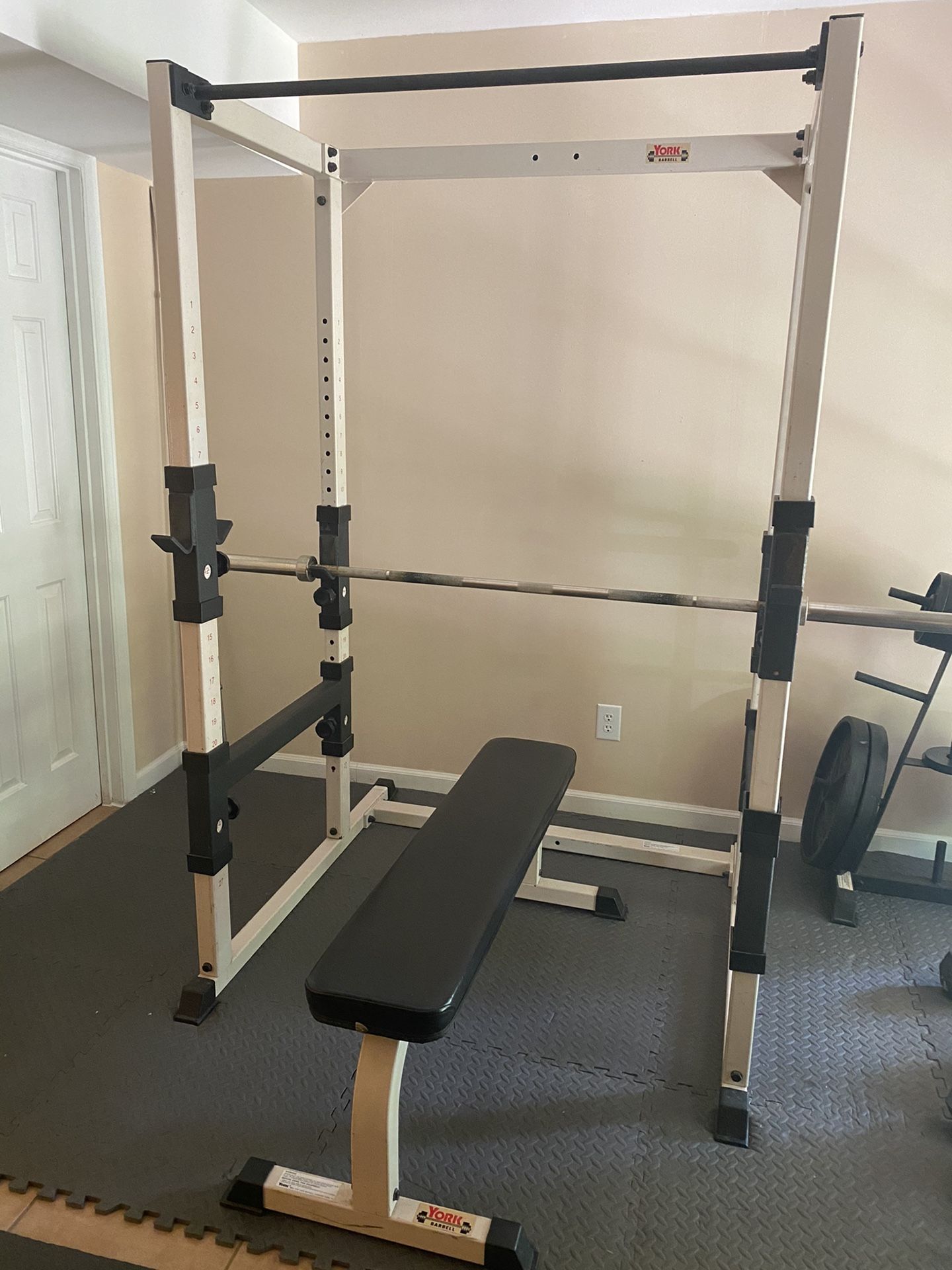 Home gym set