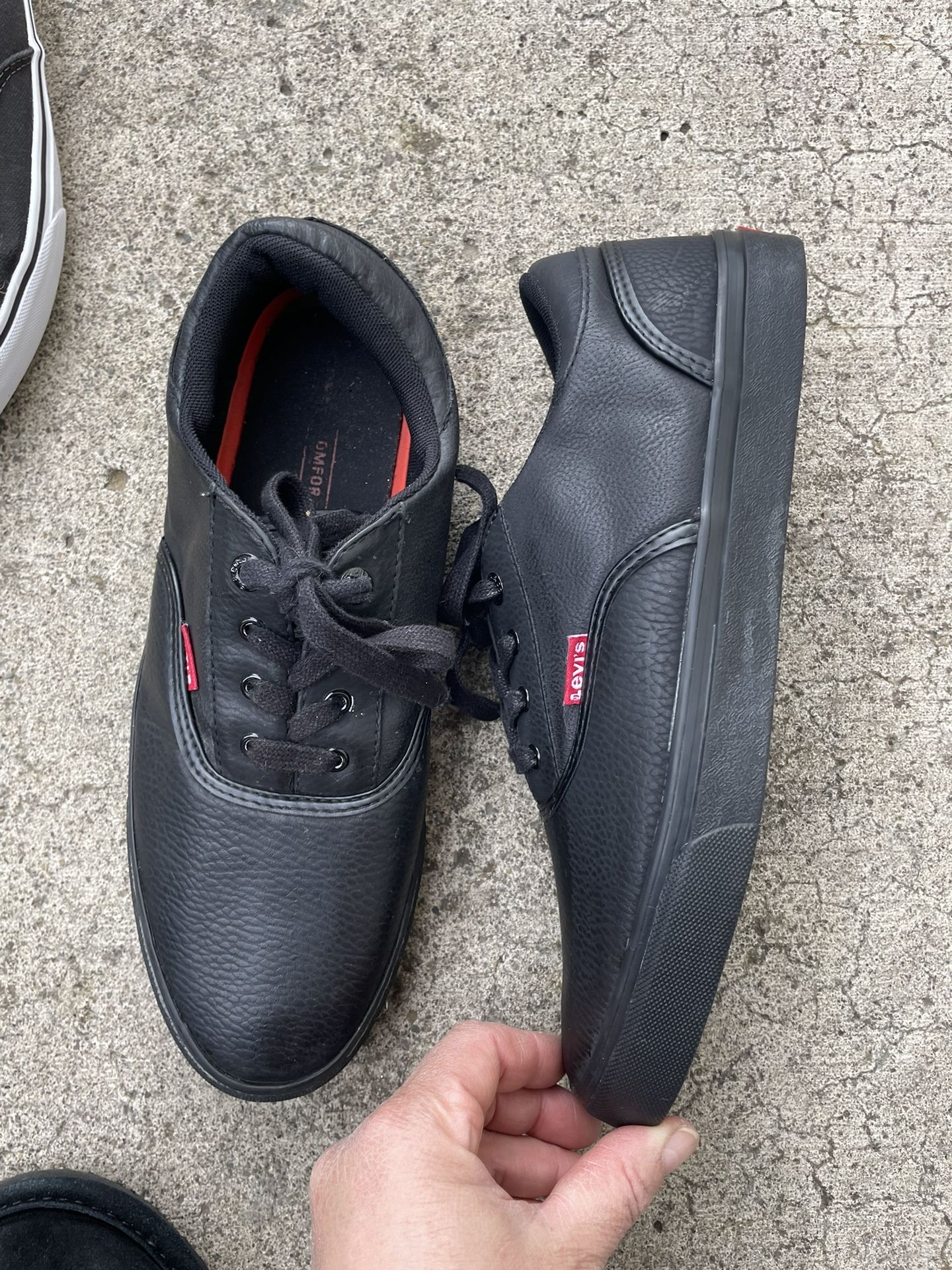 LEVIS Comfort Men’s Shoes Size 9.5