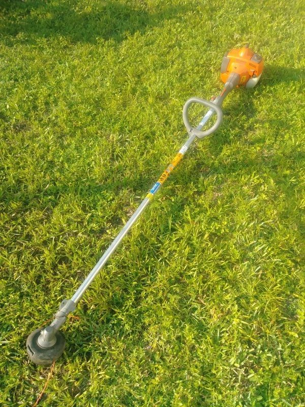 223l husqvarna weed eater for Sale in Memphis, TN OfferUp