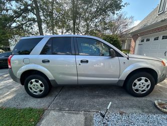 2004 Saturn Vue – Mechanic Special – Clean Title – Runs & Drives