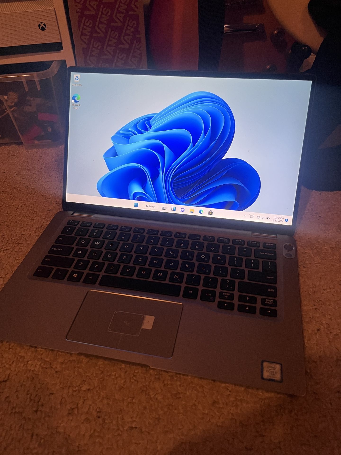 DELL LATITUDE 7400 2-in-1 LAPTOP w/ SOFTWARE BUNDLE