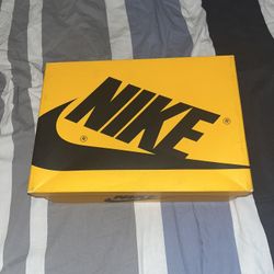 Air Jordan 1 Taxi Color Way