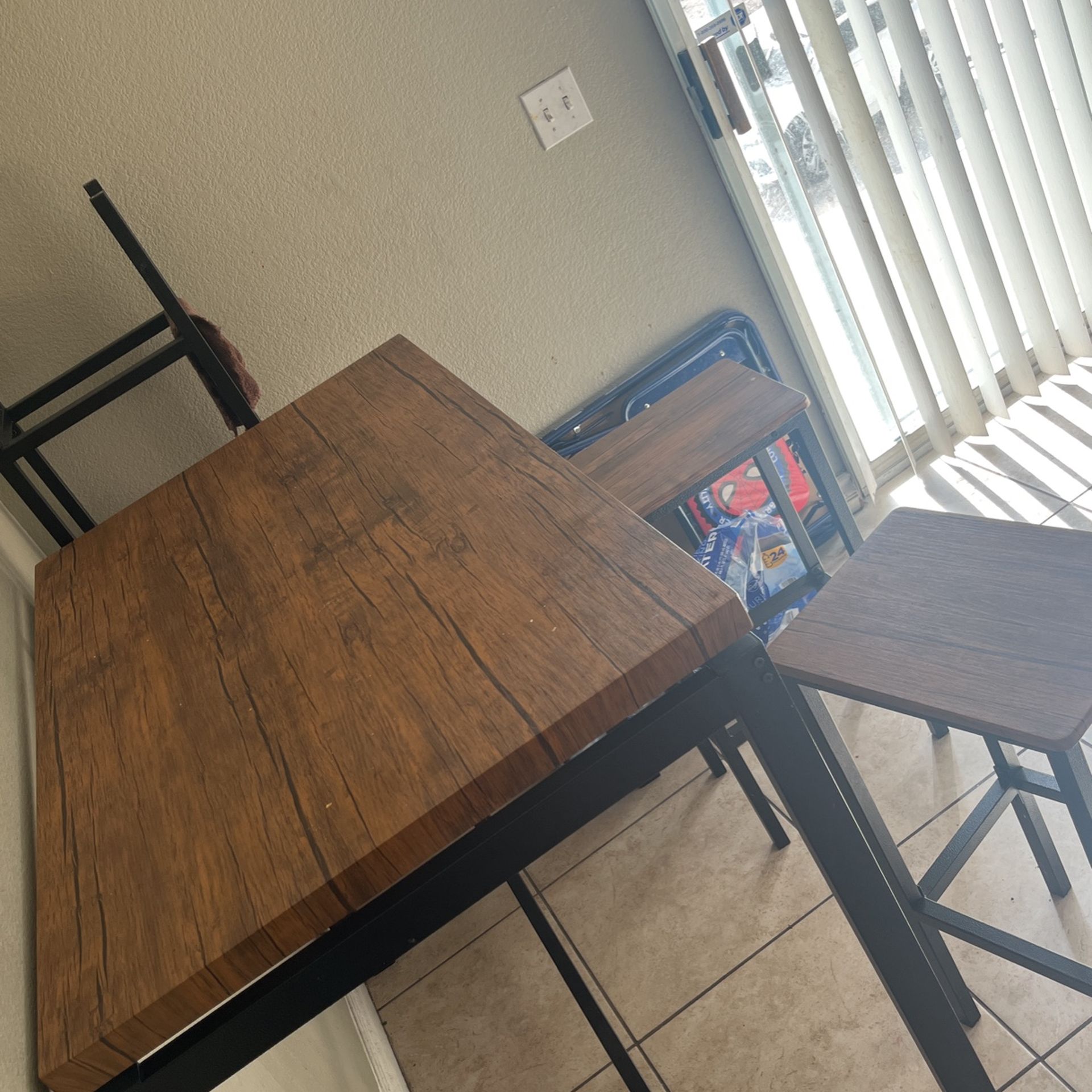 Rectangular Kitchen Table with 4 Chairs