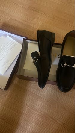 Size 9.5 guççy dress shoes for prom for only 200
