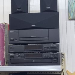 Complete Kenwood Stereo 