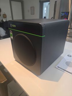 Mackie multimedia subwoofer with bluetooth