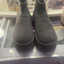 Gray Uggs 