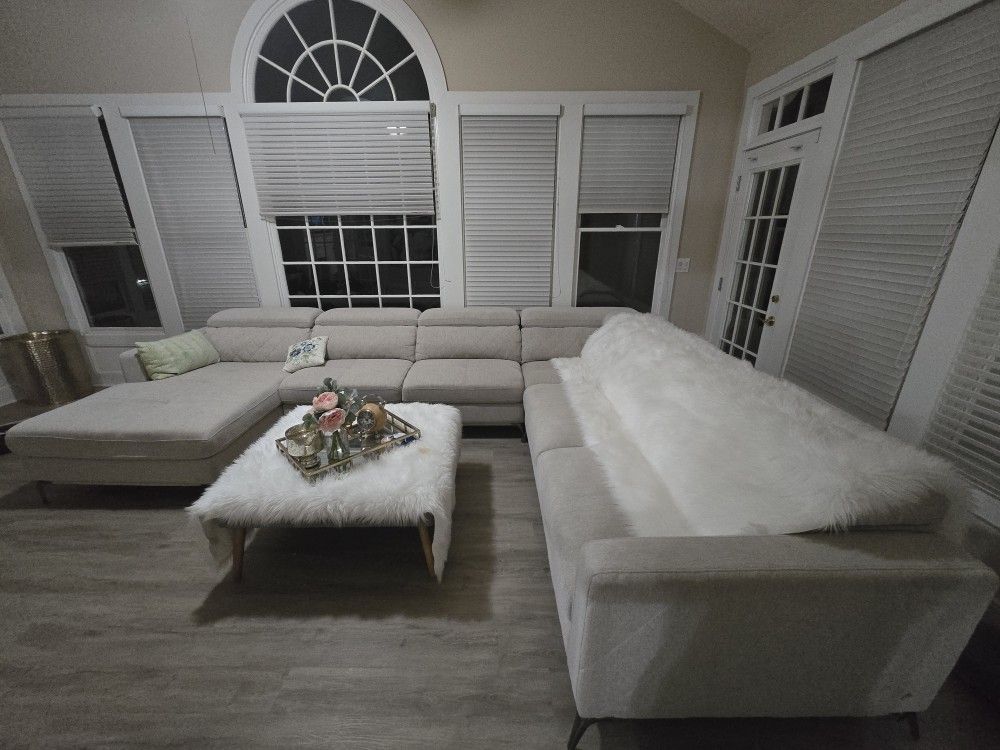 Modern 3-Piece Sectional Sofa with Ottoman – 12.7ft x 9.7ft – Neutral Dove Gray**