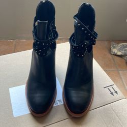 Black Boots From  Micadel del Argentina