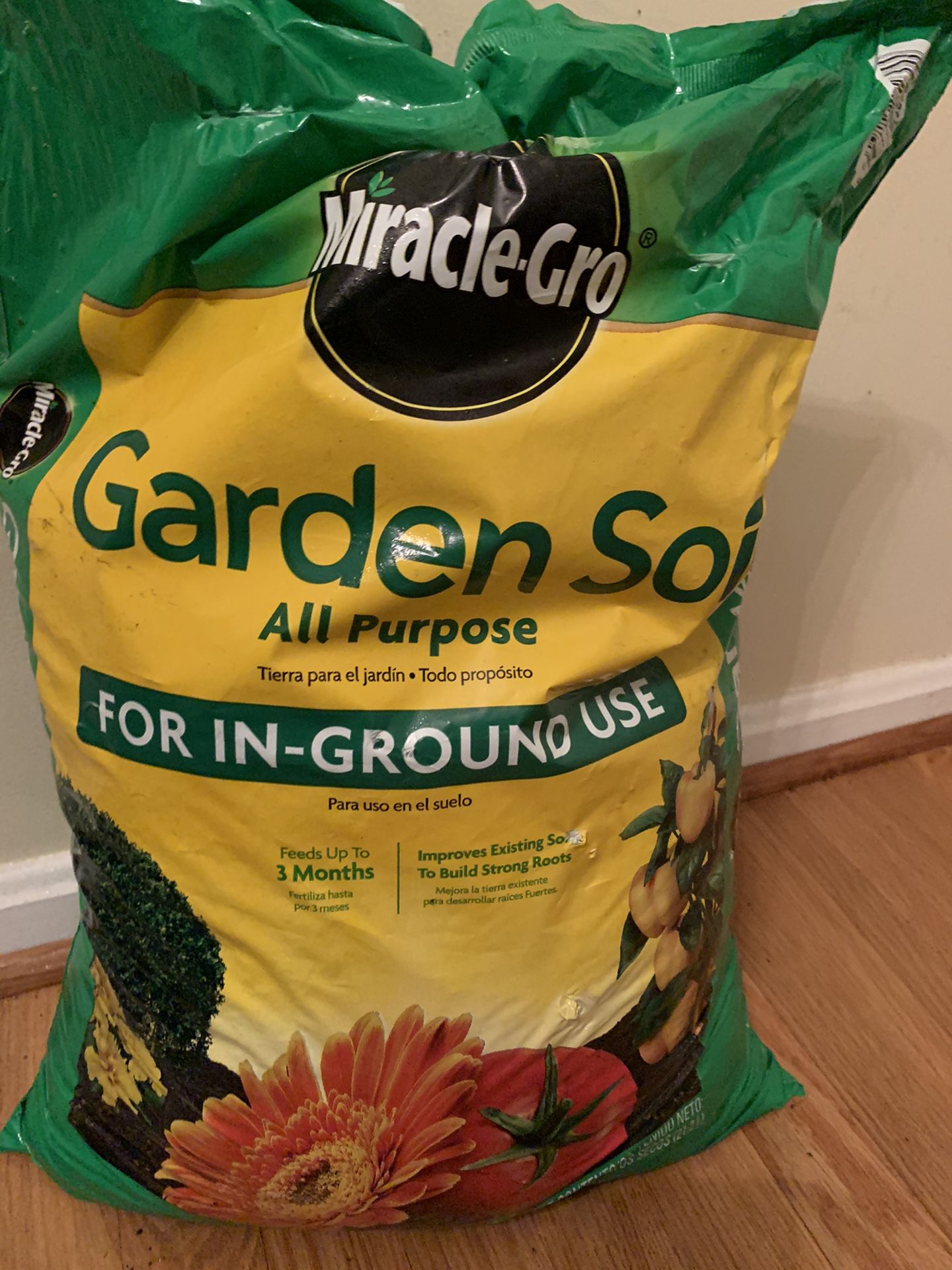 Free Bag of plant soil (Never been used)
