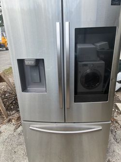 REFRIGERATOR SAMSUNG 36” with internet