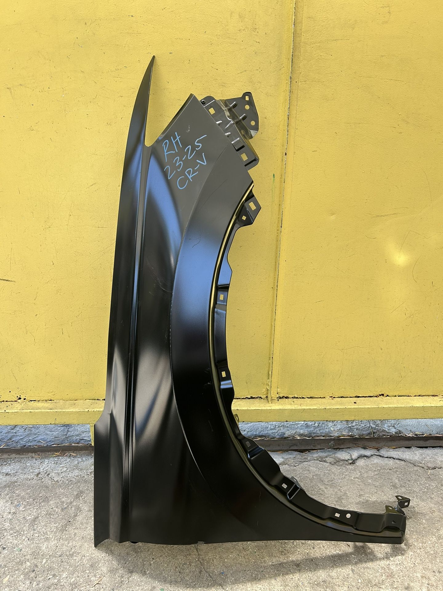2023-2025 HONDA CR-V RH FENDER OEM
