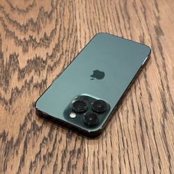 256gb 13 Pro Unlocked Like New 80% Battery 🔋 