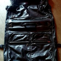 Tumi Luxury Black Leather Wardrobe Luggage