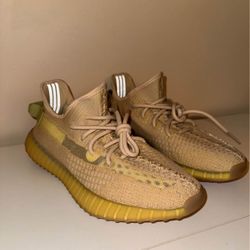 Yeezys NEW NEW NO BOX