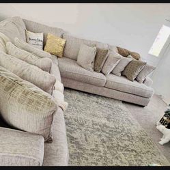☄️ Modular Parchment Rawcliffe 3 Piece Large Sofa Sectional☄️ Brand New⚡️ Financing 👍 Fast Delivery 🚚  Living Room 👈