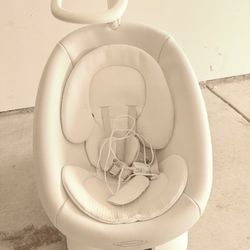 Graco  baby electric swing 