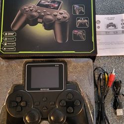 New 520  Video Games Controller Gamepad With Television Adapter AV Cord