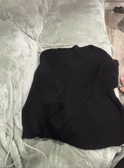 Black Long Sleeve Size M