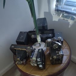 Old Vintage Cameras