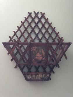 Antique Cream of the Crop Lucky Strike Accordion Style Diamond Pattern Wood Lattice Wall Hanging Magazine or Mail Rack.